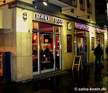 Salsa in K&ouml;ln: Berry Lounge