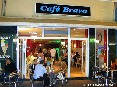 Salsa K�ln: Cafe Bravo
