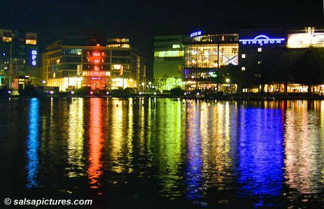 Mediapark, K&ouml;ln (im Haus in der Mitte: Deja Vu)