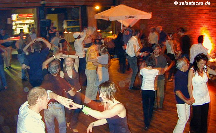 Salsa in K�ln: Nonni Club