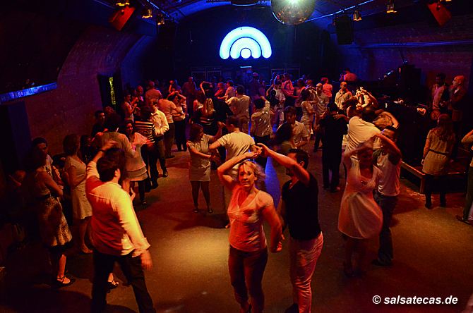 Salsa K&ouml;ln: Bahnhof Ehrenfeld