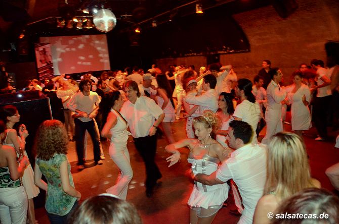 Salsa K&ouml;ln: Bahnhof Ehrenfeld