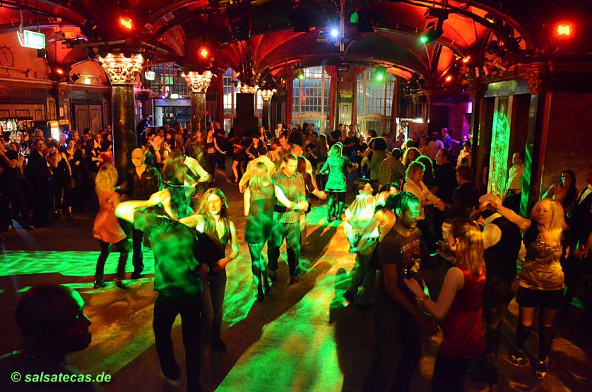 Salsa K&ouml;ln: Alter Wartesaal