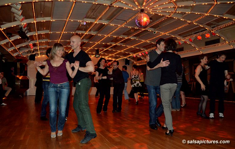 Salsa K&ouml;ln Tanzschule Crea Dance